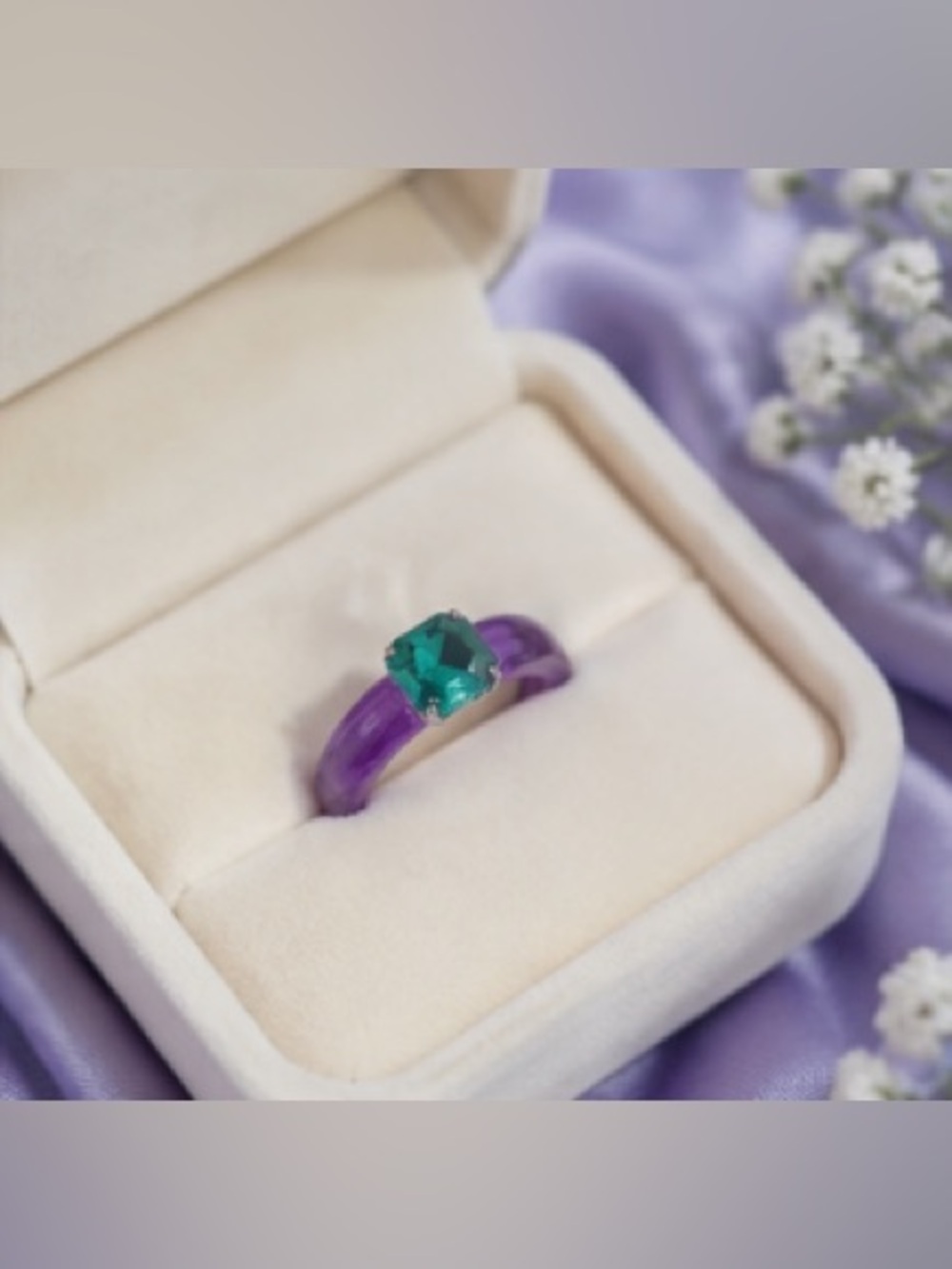 Astrid Purple Acrylic Resin Ring Emerald Green Stone Statement Jewelry 7 NWT - Picture 3 of 6